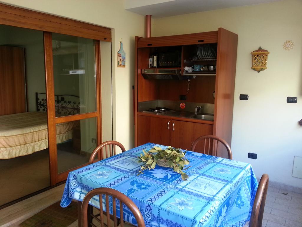 Reggio Central House Low Cost Per 4 Reggio Calabria Exterior photo